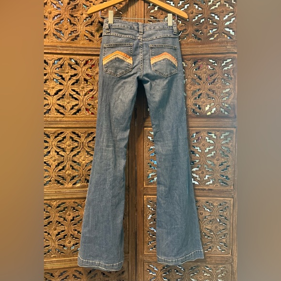 FREE PEOPLE JEANS  70s inspired flared light wash w.pocket detail SZ 25 - Picture 2 of 3